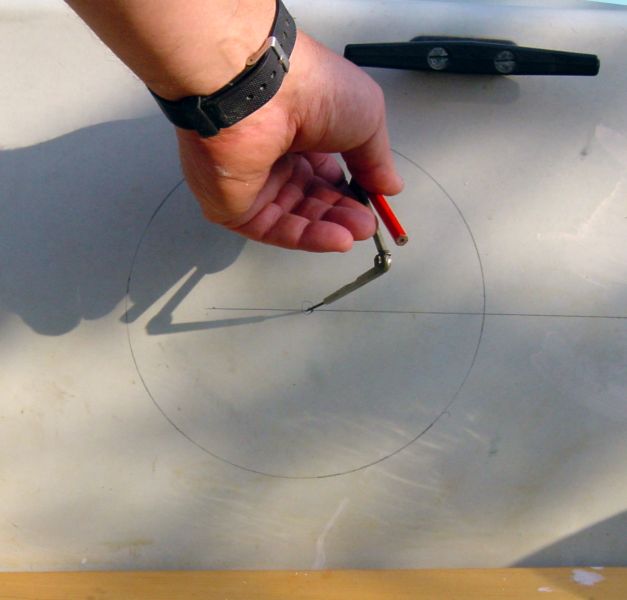 Drawing the cut-out circle