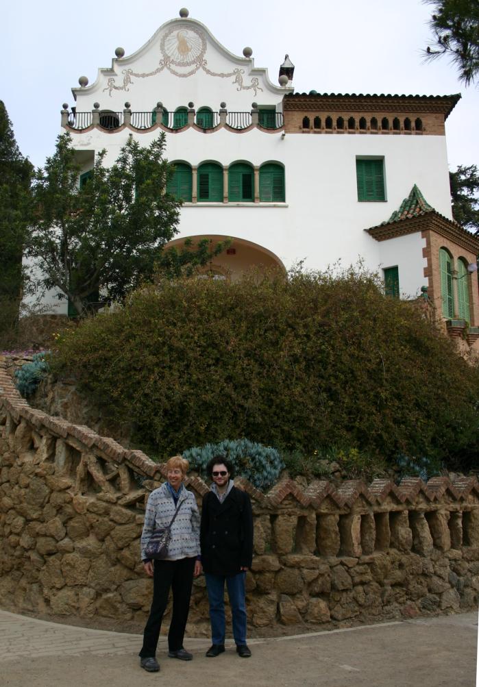 Friday 20th March, Trish & Rob outside Casa Mart Trias i Domnech in Parc Gell, Barcelona