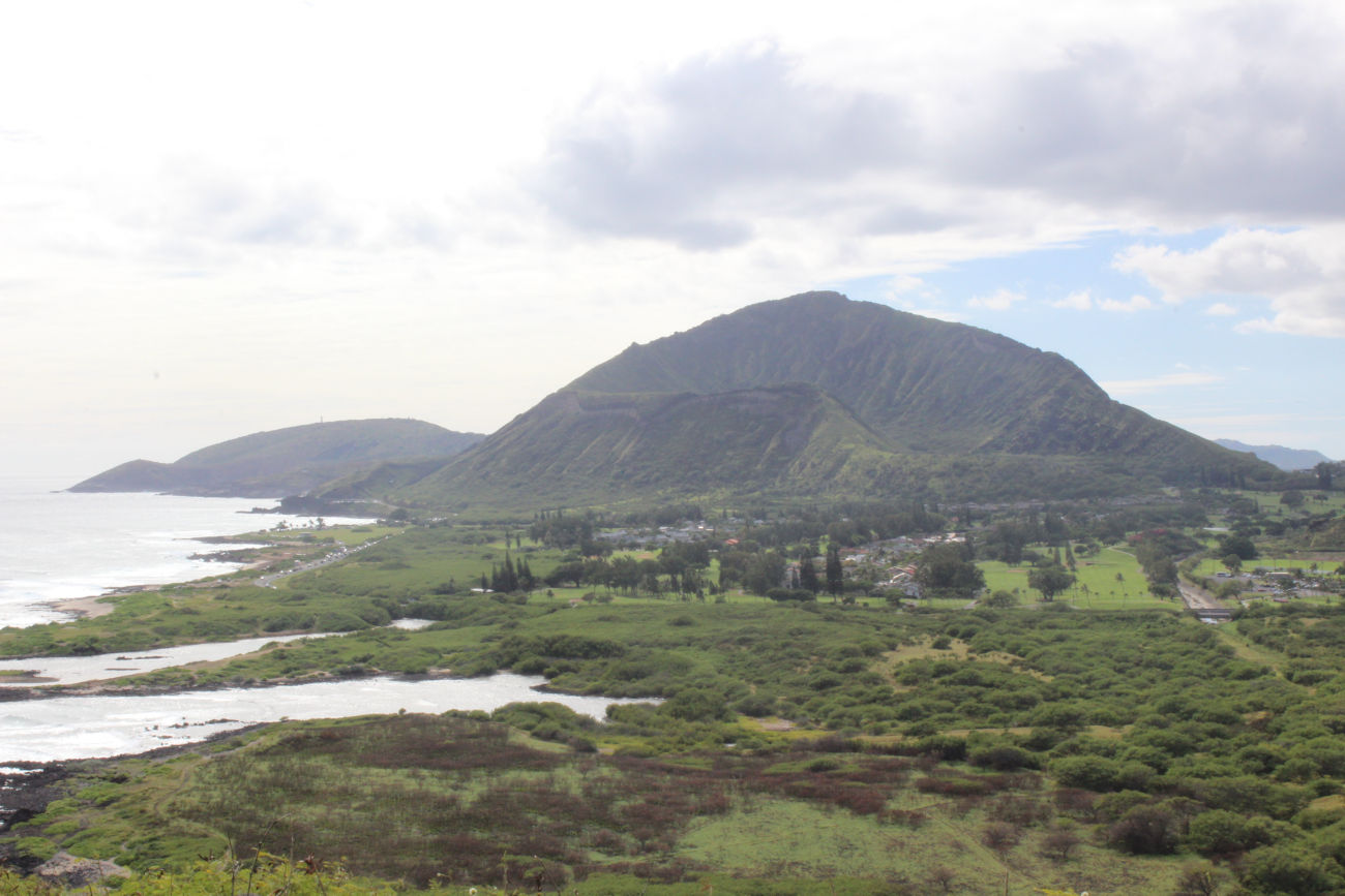 Looking south-west from Makapuu Point towards Koko (volcanic) Crater.