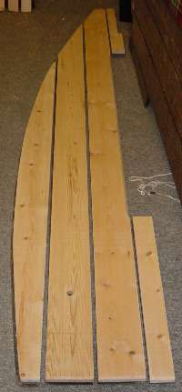 Starboard longitudinal boards laid out in assembly position
