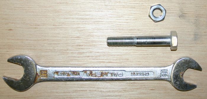 Tiller-head bolt & associated components - click to return to previous page
