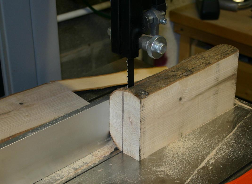 Cutting the log on a bandsaw