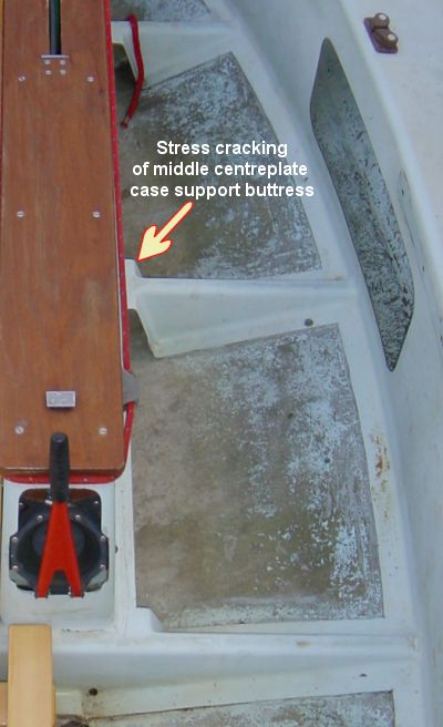 Starboard side of centreplate case annotated to show cracked support buttress