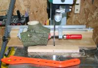 Preparing to use the jig to cut a crotch of Holm Oak.
