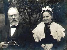 Pettigrews (Andrew and Agnes), 1902 (c)